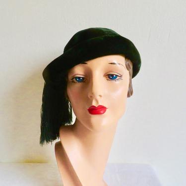 Vintage 1930's Dark Forest Green Velvet Casque Cloche Hat with Side Fringe Fall Winter Art Deco Style 30's Millinery 