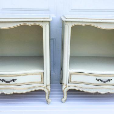 CUSTOMIZABLE French Provincial Pair Nightstands / End Tables, Drexel French Chic bedroom set, vintage nightstands free nyc delivery 