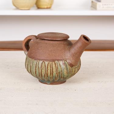 Ceramic Teapot with Glazed Base