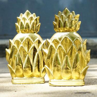 Vintage Brass Pineapple Bookends by Virginia Metal-Crafters Newport, Embossed Brass Bookends, Funky Home Decor, Hospitality Symbol, 6 1/2&quot; H 