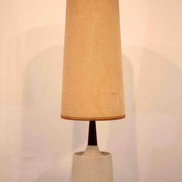 Mid Century Modern Vintage Ceramic Table Lamp w Cone Lamp Shade 