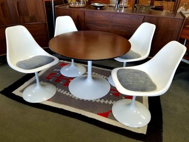 Mid-Century Modern tulip style game table with four matching chairs