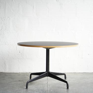 TGM Forbo Dining Table