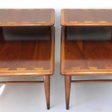 Lane Acclaim Side End Tables a Pair Altavista Dovetail Mid century Modern Walnut Two Tiered Night Stand Wood Warm Color Mint Condition 