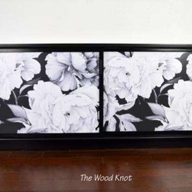Black and White Floral lacquered Sideboard