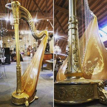 Vintage Lyon and Healy Harp