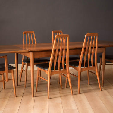 Danish Modern Draw Leaf Walnut Dining Table 