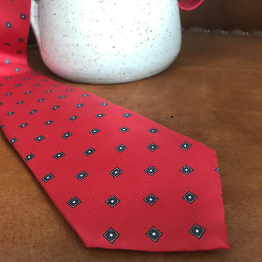 Christian Dior Tie / christian dior / vintage christian dior / 100% silk tie / red tie / vintage red tie / mens tie / holiday tie / silk tie 