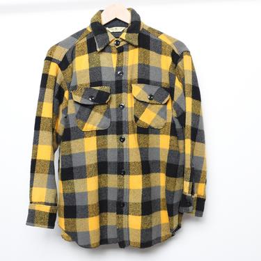 vintage WOOLRICH style YORKE brand yellow, grey, and black 1960s men's grunge mid-century flannel jacket shirt -- size 