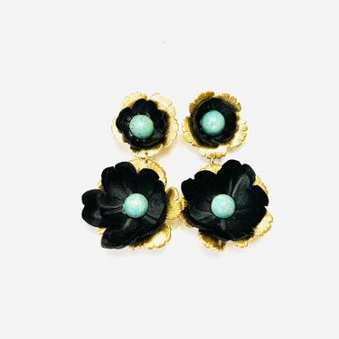 The Pink Reef Grecian Hand Cut Floral in black turquoise