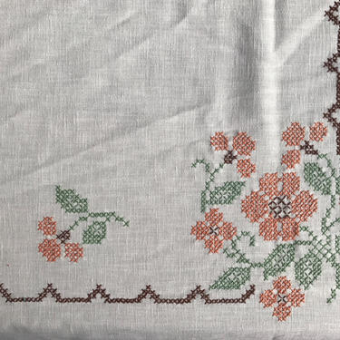 Vintage Peach Natural Linen Hand Embroidered Rectangular Tablecloth 