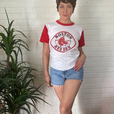 1980s Vintage Boston Red Sox Raglan T-Shirt 