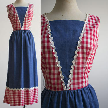 Vintage 1970s Maxi Dress / Summer Maxi Dress / Vintage Gingham Dress / Psychedelic Picnic Dress / 1970s Maxi Dress Medium / Chambray Dress 
