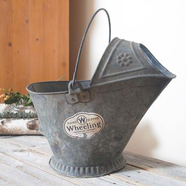 Vintage galvanized coal bucket / Wheeling #16 ash bucket / coal scuttle bucket / vintage galvanized planter / rustic farmhouse decor 