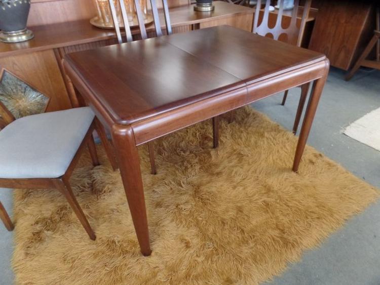 Mid-Century Modern small scale solid maple dining table with one leaf by Heywood-Wakefield
