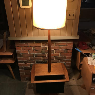 Vintage Laurel Floor Lamp with Table and Magazine Holder 