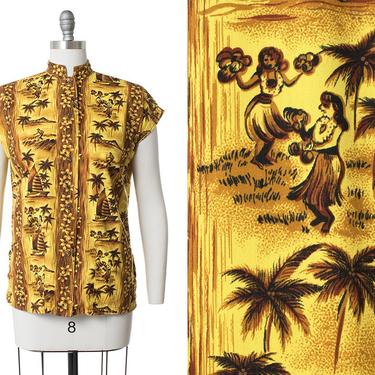 Vintage 1950s Top | 50s Hawaiian Novelty Print Yellow Cotton Palm Trees Tea Timer Blouse (medium) 