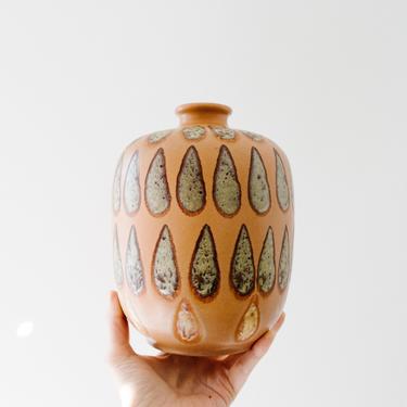 Mid Century Modern 7825 Vase // Karlsruher Majolika // German Fat Lava Studio Orange Pottery 