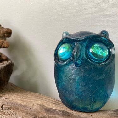 Vintage Aqua Owl Figure With Gemstone Eyes, Clear Aqua Baby Owl, Iridescent Resin Type Material, Owl Lovers 