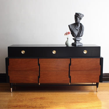 Black and Wood Mid Century Modern Dresser//Vintage MCM Media Console//Refinished Mid Century Credenza/Sideboard/Buffet//Modern TV Stand 