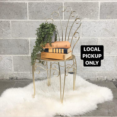 LOCAL PICKUP ONLY --------- Vintage Metal Chair 