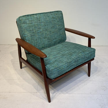 Original Mid-Century Modern Danish Solid Teak Lounge Chair 
