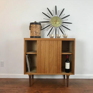 MID CENTURY MODERN Record Player Cabinet with Tambour Doors 