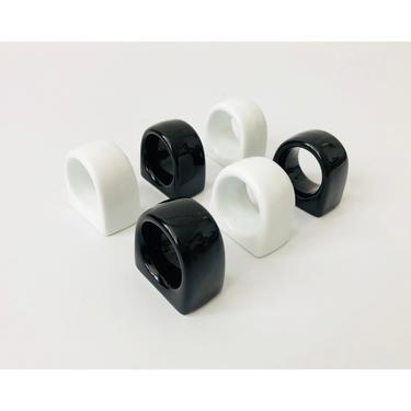 Vintage Black and White Arched Post Modern Napkin Rings / Set of 6 