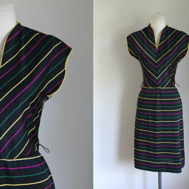 Vintage 1970s Black Rainbow Chevron Striped Day Dress / M 
