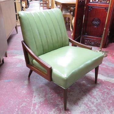 Vintage MCM Green vinyl Kroehler lounge chair