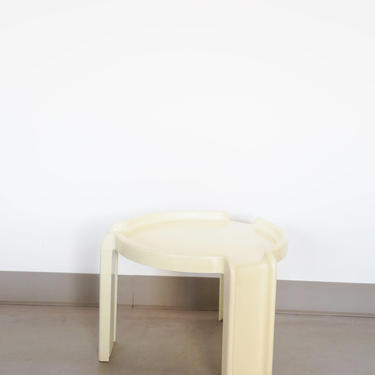 Off-White Plastic Table by Giotto Stoppino for Kartell, 1970s #1 