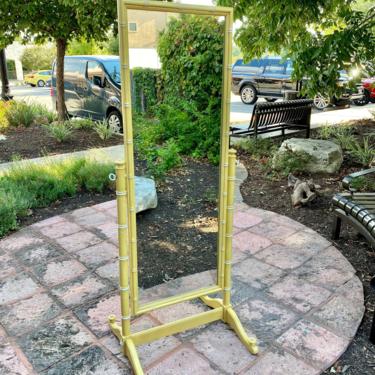 Hollywood Regency Palm Beach Faux Bamboo Standing Cheval Mirror, Yellow Finish with White Accents, Mid-Century, C. 1950s-60s 
