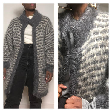 Vintage 1970s 1980s 80s Fuzzy Open Cardigan Sweater Duster Jacket Oversized Hand Knit Wool Mohair Large Pockets Free One Size 