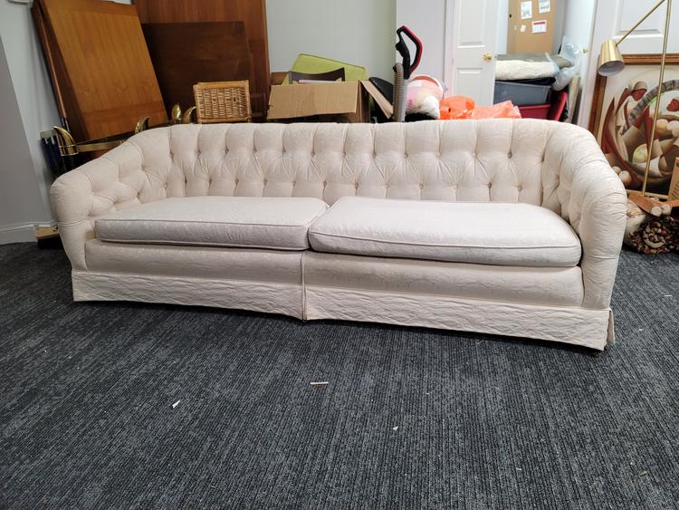 Cream Modern Sofa With tufted back