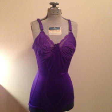 Bodysuit Purple lingerie wireless pinup all in one girdle 1960s vintage 34 B M 