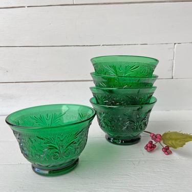 Vintage Set of 4 Anchor Hocking Emerald Green Small Bowls, Dessert Bowls For Christmas // Vintage Green Bowl, Christmas Serving Ware // Gift 